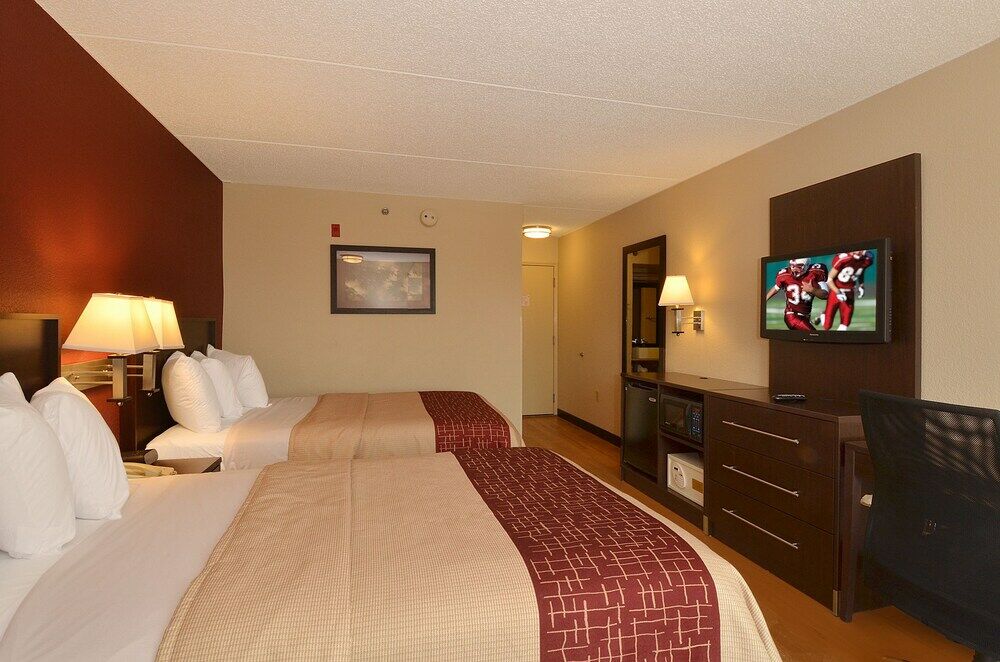 Red Roof Inn Raleigh Southwest - Cary Dış mekan fotoğraf
